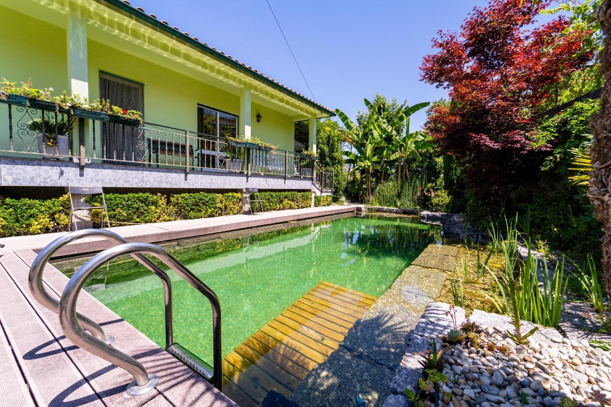 Gondomar Guimaraes - Moradia V3 Com Piscina Natural By House And People المظهر الخارجي الصورة