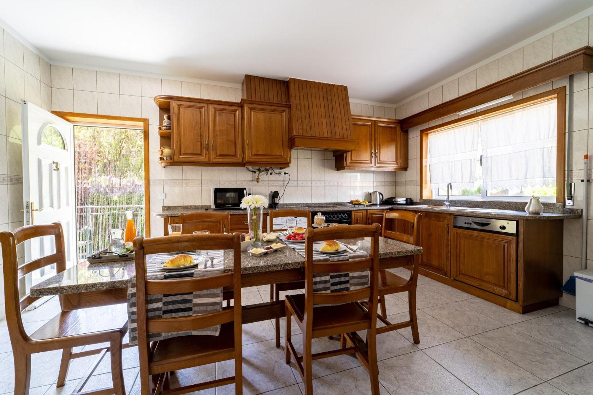 Gondomar Guimaraes - Moradia V3 Com Piscina Natural By House And People المظهر الخارجي الصورة